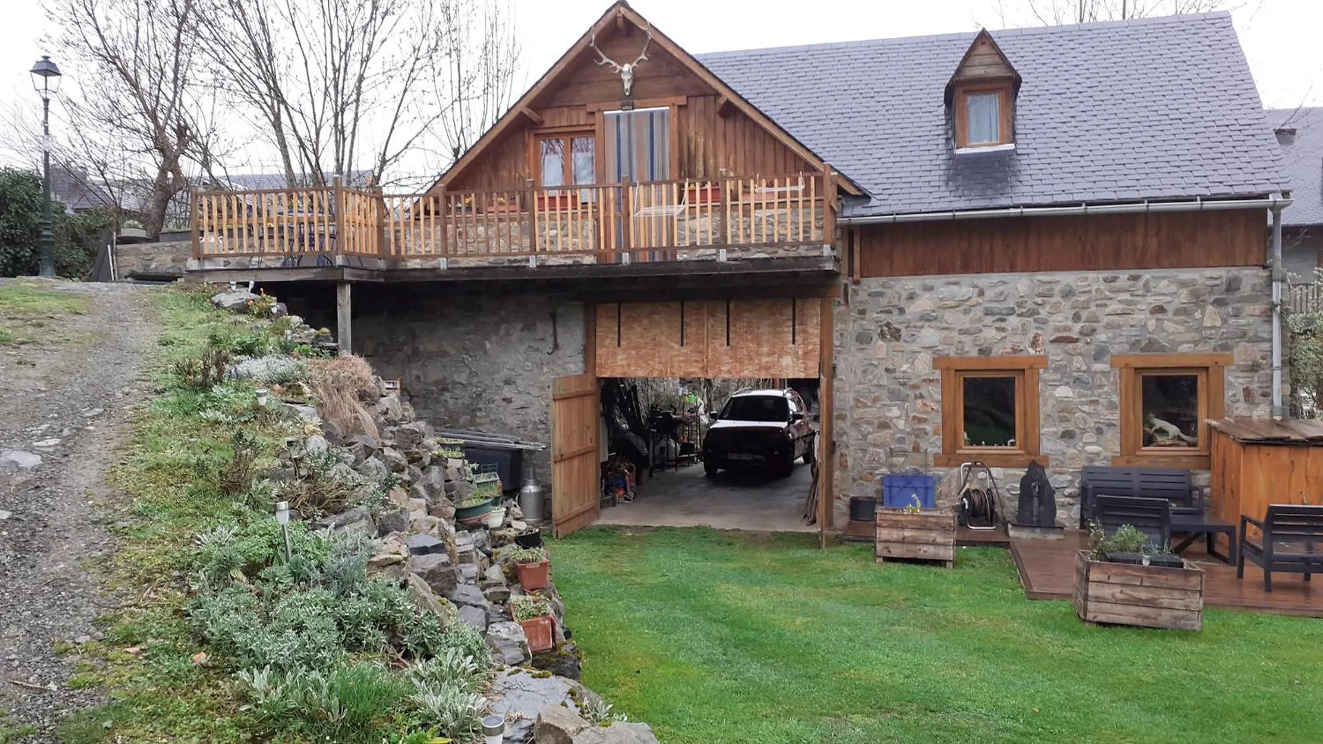 Gite Du Sapin Vert Sailhan Chalet